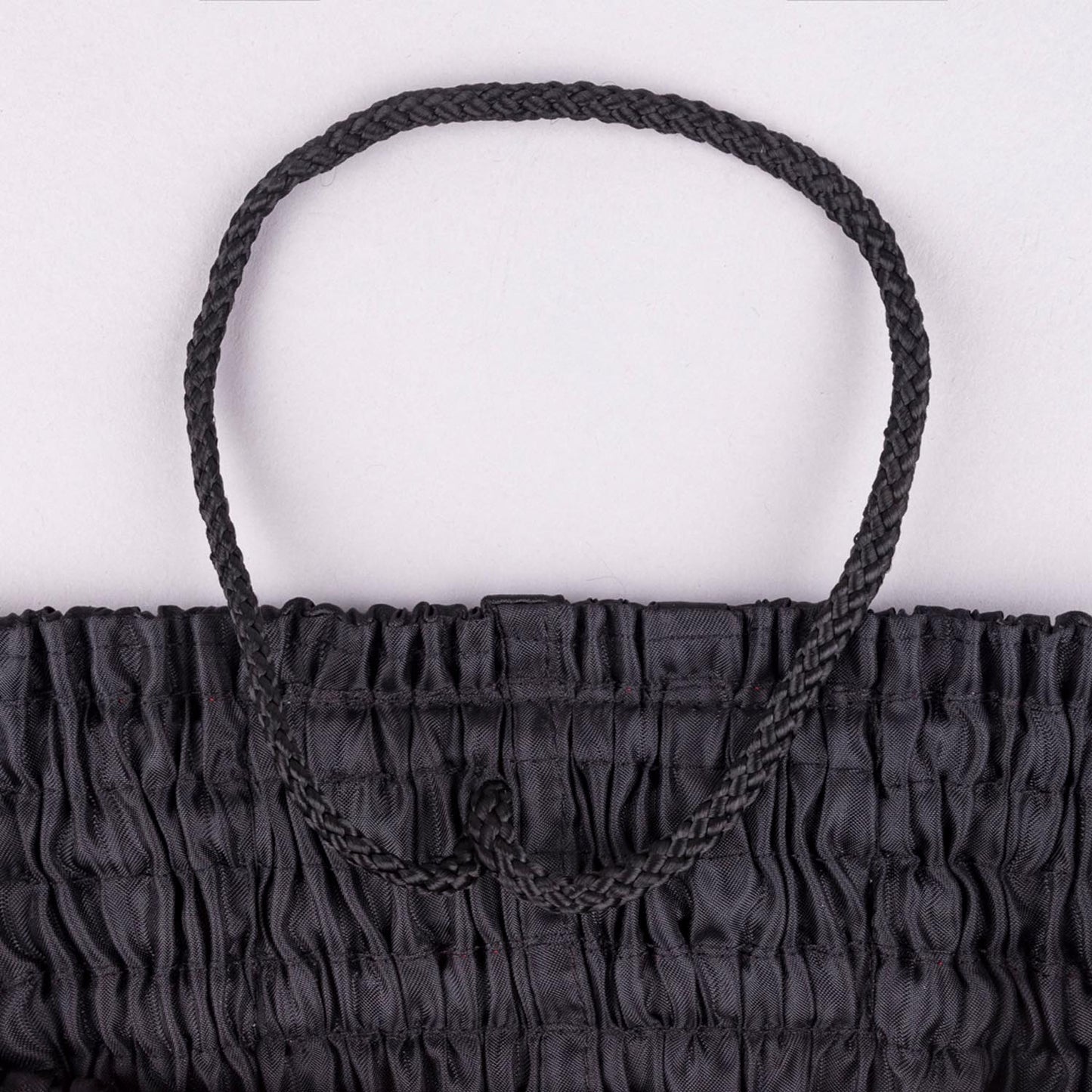 Muay Thai Shorts – Bangkok – Zwart/Wit – 8 WEAPONS